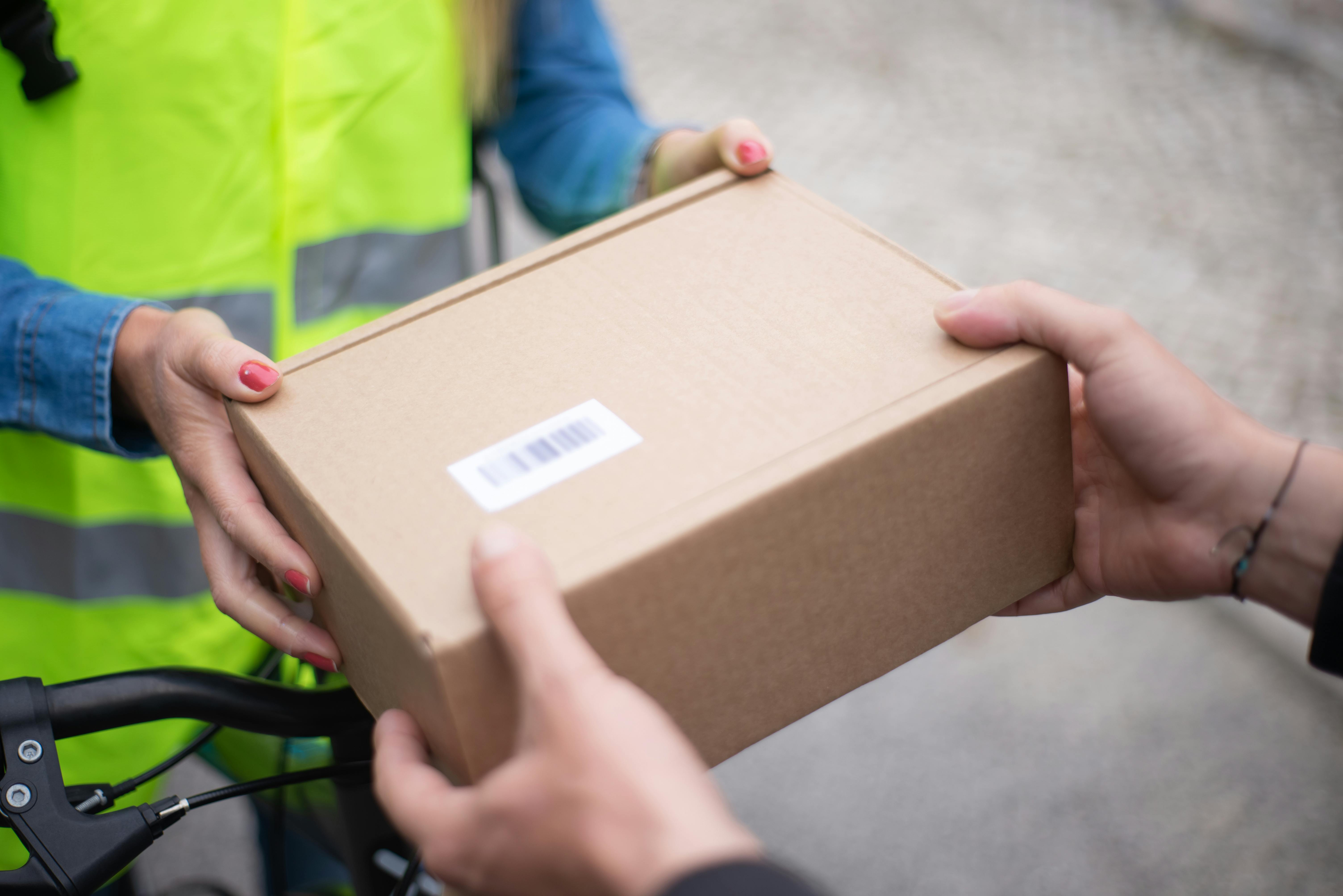 E-commerce fulfillment Bahrain with pick pack and delivery support